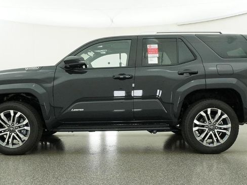 New 2026 Toyota 4Runner Limited AWD/4WD image 37