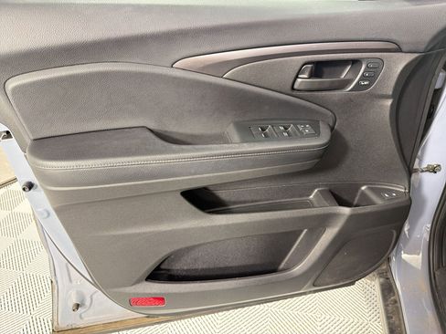 Used 2022 Honda Passport EX-L image 12