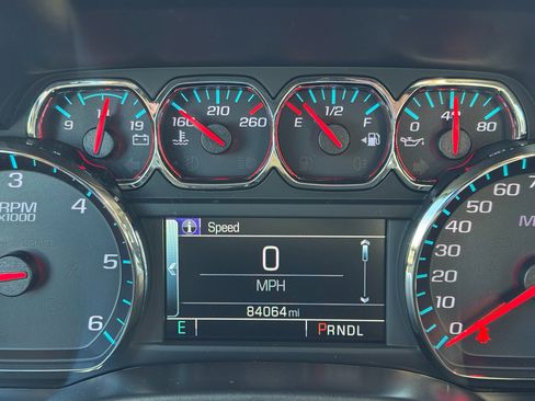 Used 2018 Chevrolet Silverado 1500 LT w/ All Star Edition image 17