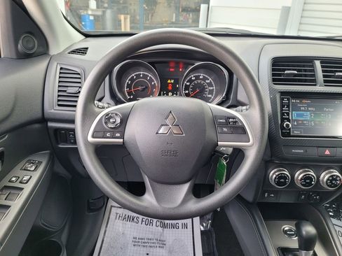Used 2024 Mitsubishi Outlander Sport SE AWD/4WD image 16