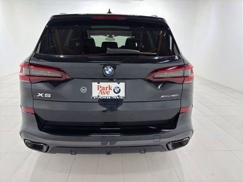Used 2020 BMW X5 xDrive40i w/ M Sport Package AWD/4WD image 4