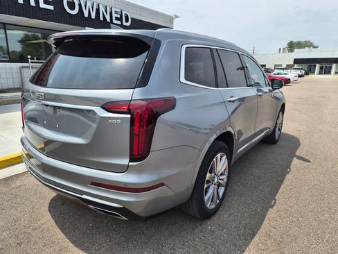 Used 2024 Cadillac XT6 Premium Luxury w/ LPO, Floor Liner Package AWD/4WD image 7