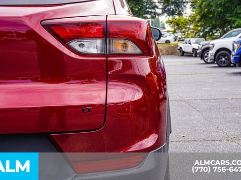 Used 2021 Chevrolet TrailBlazer LT w/ Convenience Package image 18