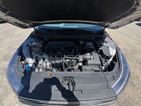 Used 2025 Kia K4 LXS FWD image 30