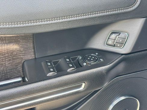 Used 2020 Ford Expedition Max Limited w/ Equipment Group 302A AWD/4WD image 19