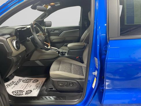 Used 2024 Chevrolet Colorado ZR2 w/ Safety Package AWD/4WD image 18