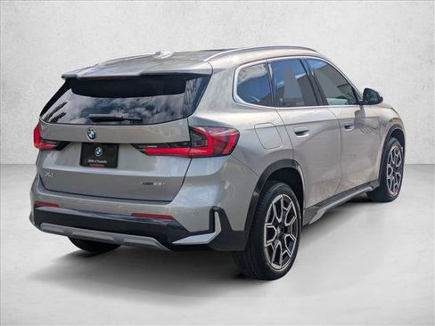 Used 2025 BMW X1 xDrive28i w/ Convenience Package AWD/4WD image 5