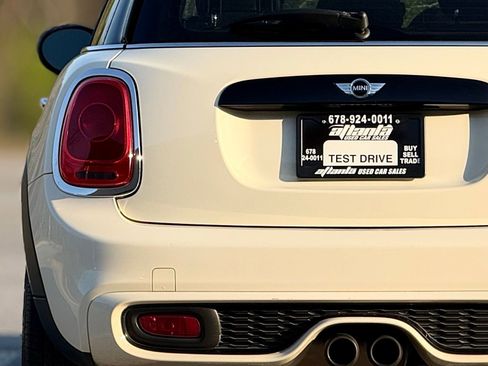 Used 2015 MINI Cooper S image 13
