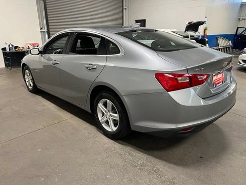 Used 2024 Chevrolet Malibu LT FWD image 5