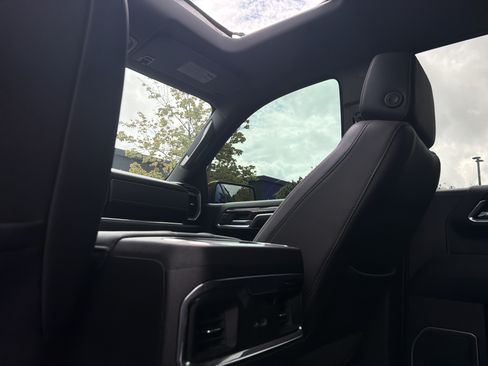 Used 2024 GMC Sierra 1500 Elevation w/ Elevation Premium Package AWD/4WD image 43