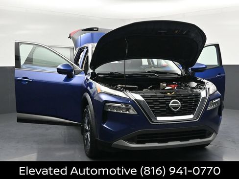 Used 2021 Nissan Rogue SV AWD/4WD image 34