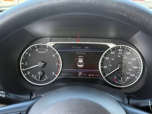 Used 2025 Nissan Sentra SV FWD image 19