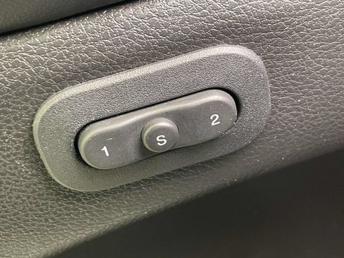Used 2019 Jeep Grand Cherokee Limited X AWD/4WD image 33