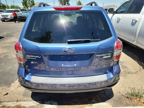Used 2015 Subaru Forester 2.5i Premium w/ All-Weather Package AWD/4WD image 4