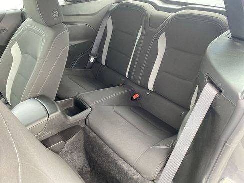 Used 2021 Chevrolet Camaro LT w/ Technology Package image 24