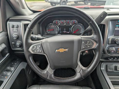Used 2018 Chevrolet Silverado 1500 LTZ Z71 w/ LTZ Plus Package AWD/4WD image 15