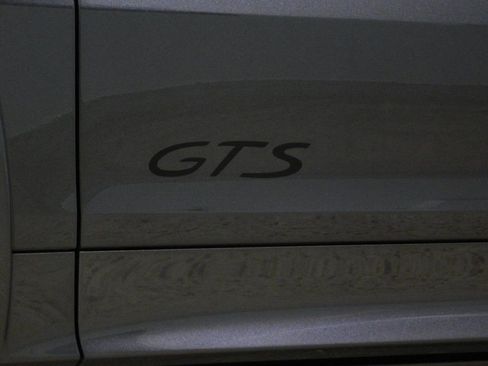 Used 2021 Porsche Cayenne GTS image 44