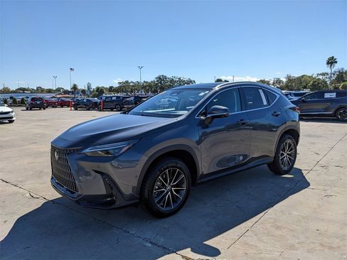 Used 2024 Lexus NX 300h AWD w/ Luxury Package image 5