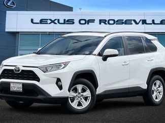 Used 2021 Toyota RAV4 XLE w/ Convenience Package FWD video 1