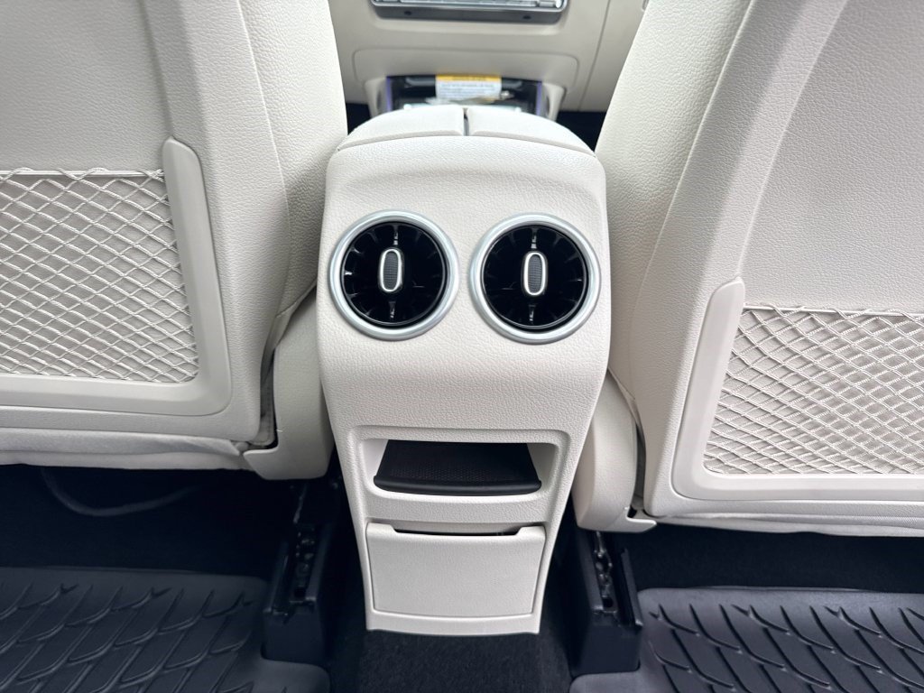 Certified 2025 Mercedes-Benz GLB 250 image 23