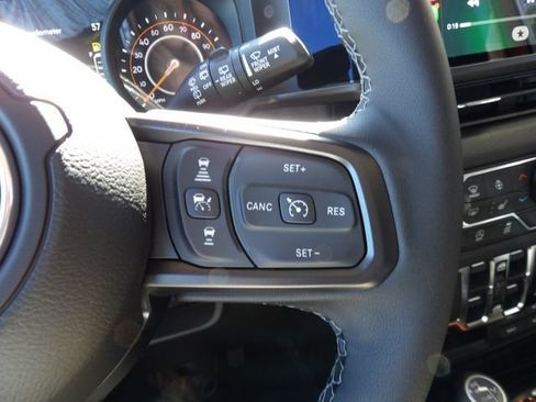 New 2026 Jeep Wrangler Unlimited Sport AWD/4WD image 17