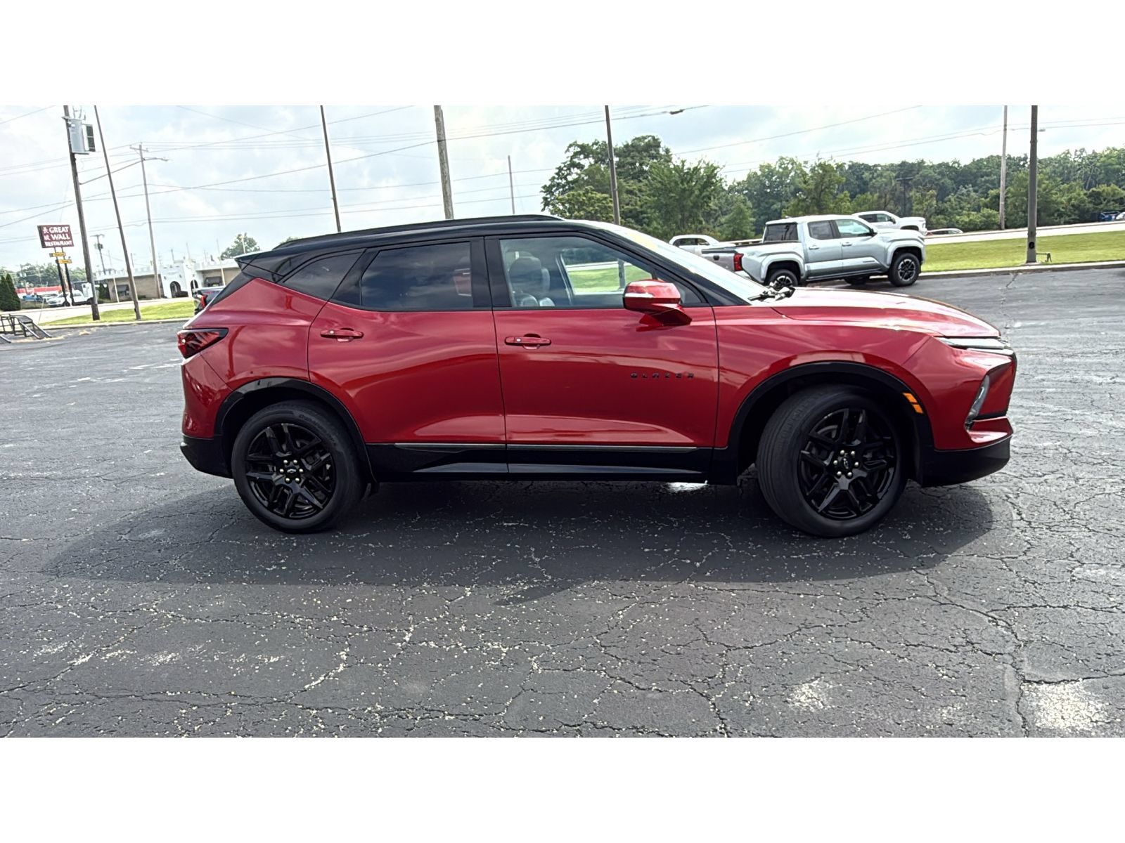 Used 2023 Chevrolet Blazer RS w/ Driver Confidence II Package AWD/4WD image 10