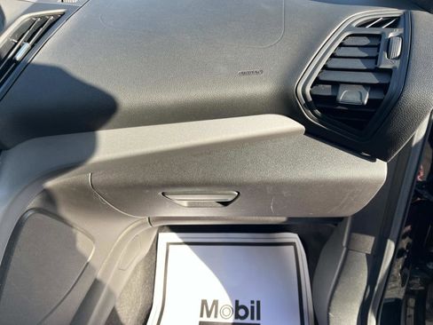 Used 2016 Ford Escape SE w/ Equipment Group 201A image 25