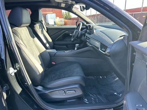 Certified 2025 Acura ADX A-Spec image 16