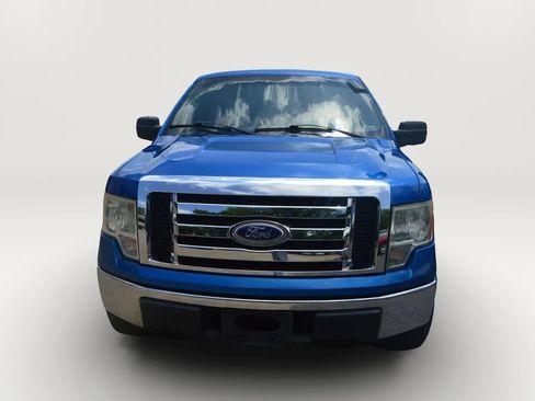 Used 2010 Ford F150 XLT AWD/4WD image 2