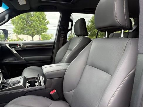 Used 2023 Lexus GX 460 Premium AWD/4WD image 27