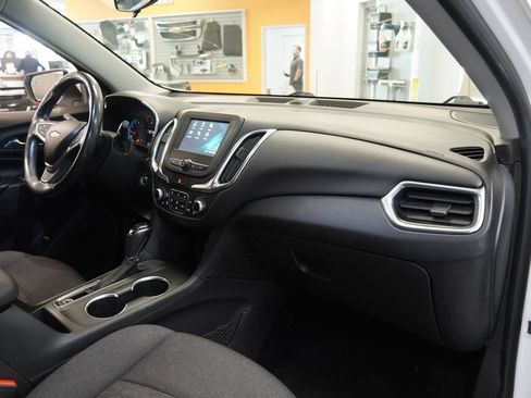 Used 2018 Chevrolet Equinox LT FWD image 35