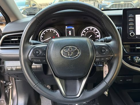Used 2024 Toyota Camry SE FWD image 20