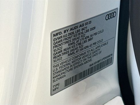 Used 2023 Audi Q8 Premium Plus AWD/4WD image 35