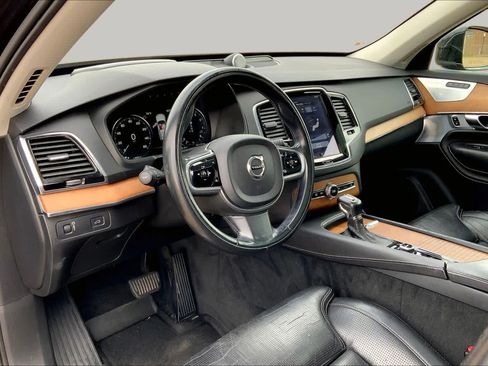 Used 2017 Volvo XC90 T6 Inscription w/ Vision Package AWD/4WD image 17