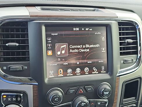 Used 2017 RAM 1500 Laramie w/ Convenience Group image 27