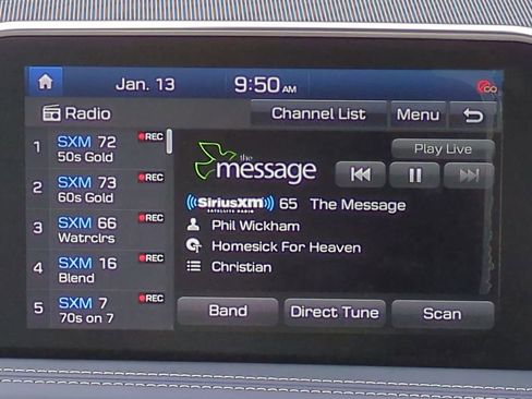 Used 2021 Genesis G70 2.0T image 16