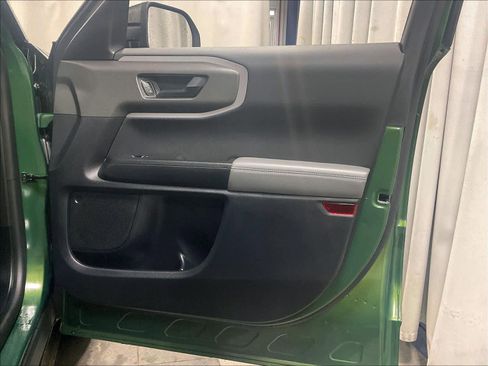 Used 2025 Ford Bronco Sport Badlands image 12