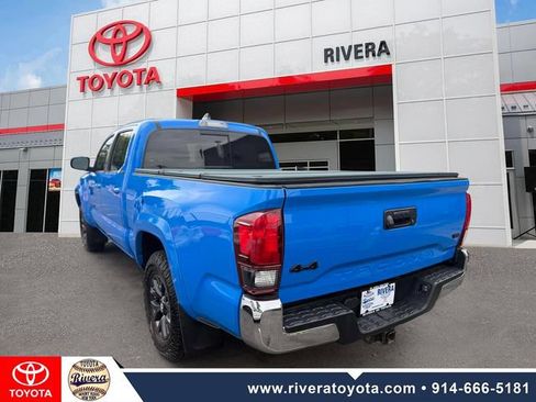 Used 2020 Toyota Tacoma SR5 AWD/4WD image 7
