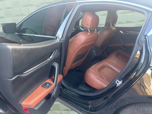 Used 2017 Maserati Ghibli RWD image 15