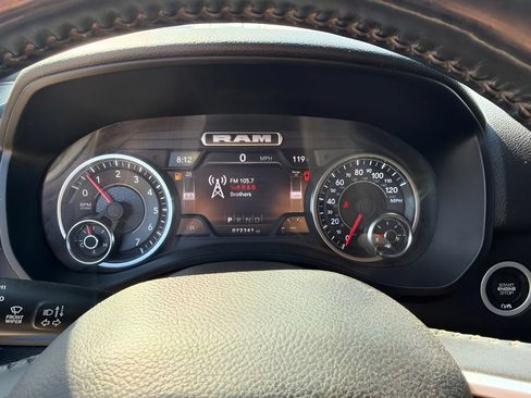 Used 2022 RAM 1500 Big Horn AWD/4WD image 11
