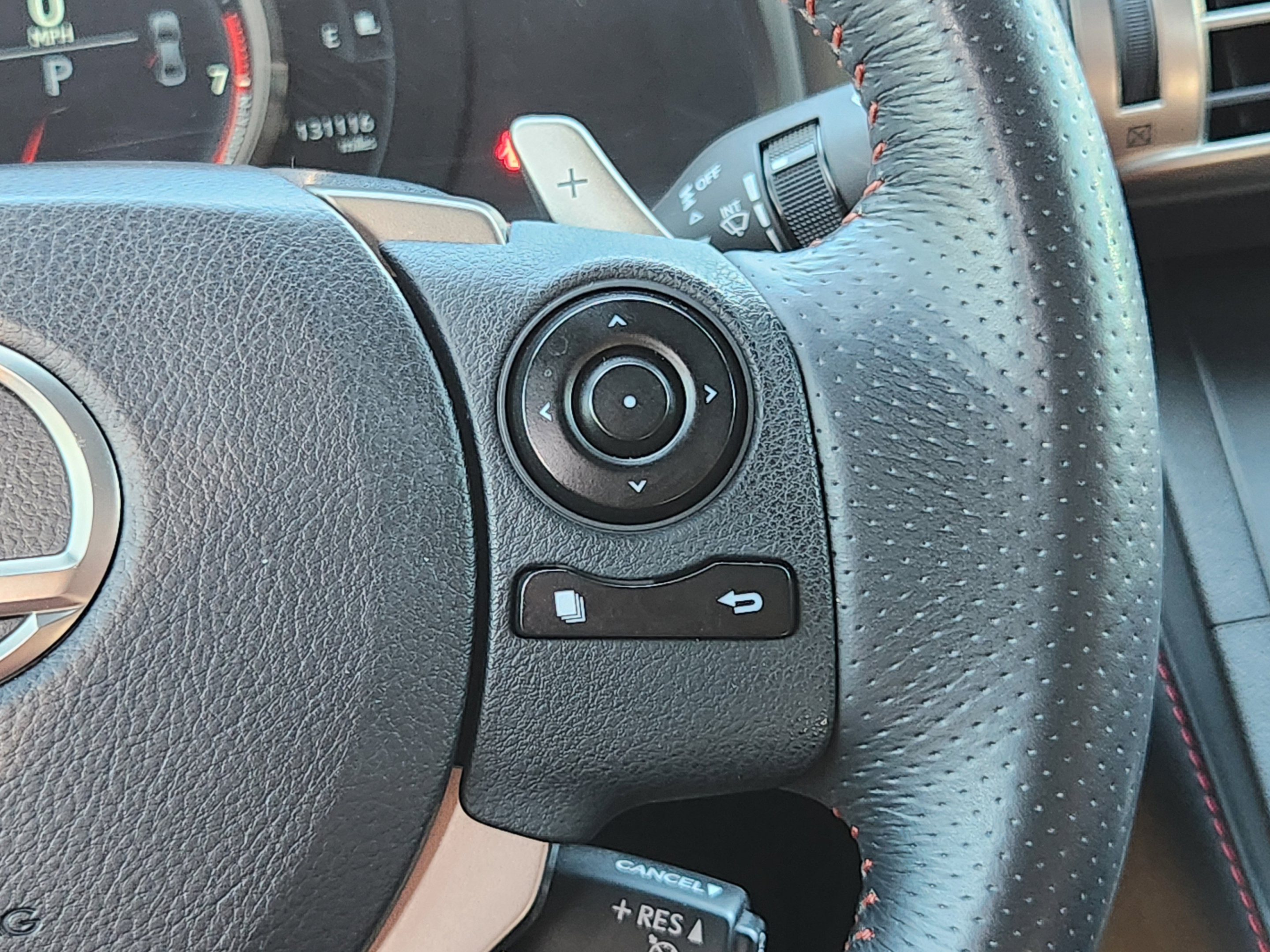 Used 2015 Lexus IS 250 w/ F-Sport Package RWD image 28