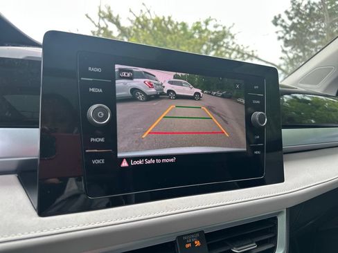 New 2026 Volkswagen Taos SE AWD/4WD image 15