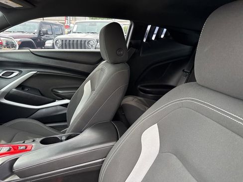 Used 2021 Chevrolet Camaro LT RWD image 16