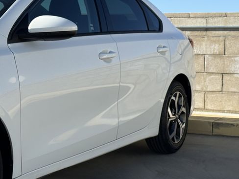 Used 2021 Kia Forte LXS image 8