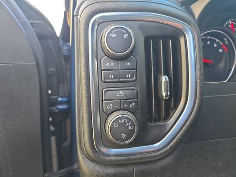 Used 2019 Chevrolet Silverado 1500 LT w/ All-Star Edition image 18