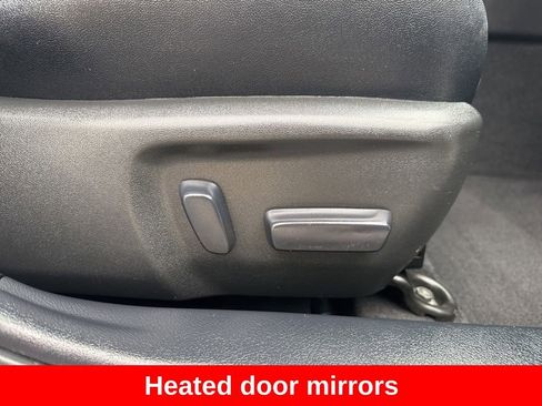 Used 2015 Toyota Camry XLE w/ Advanced Technology Package image 25