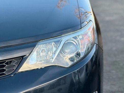 Used 2012 Toyota Camry SE image 24