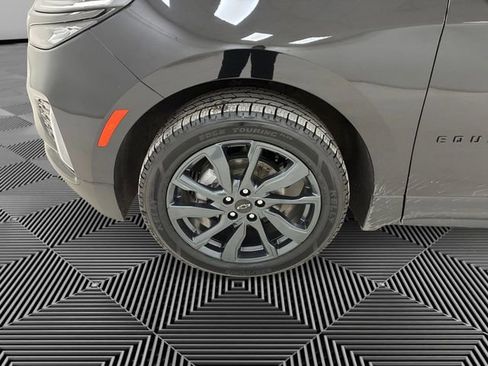 Used 2023 Chevrolet Equinox RS image 9