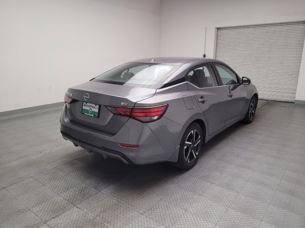 Used 2024 Nissan Sentra SV FWD image 9