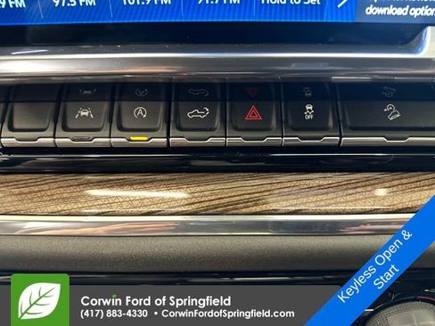 Used 2024 Chevrolet Silverado 1500 RST image 30